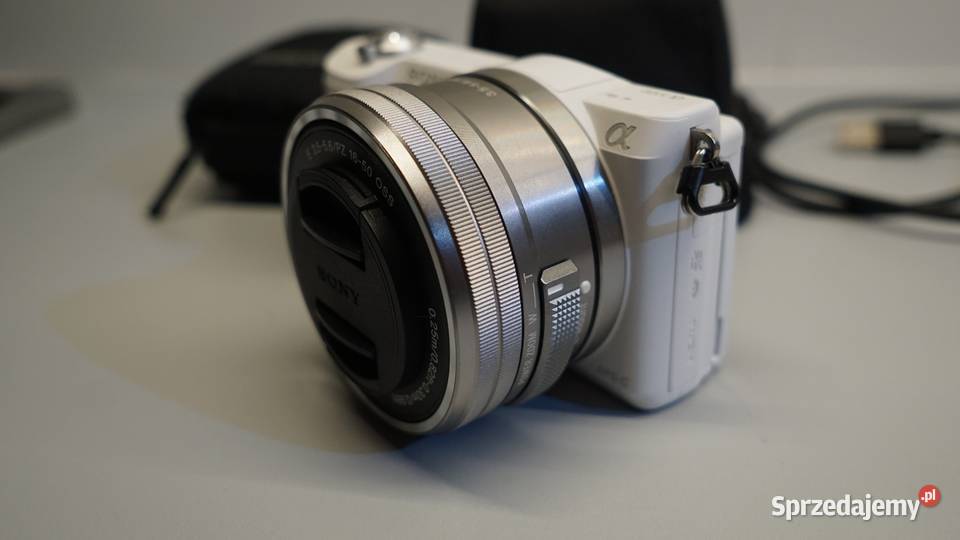 Sony Alpha A5100 obiektyw 1650 mm OSS przebieg pomorskie Gdynia