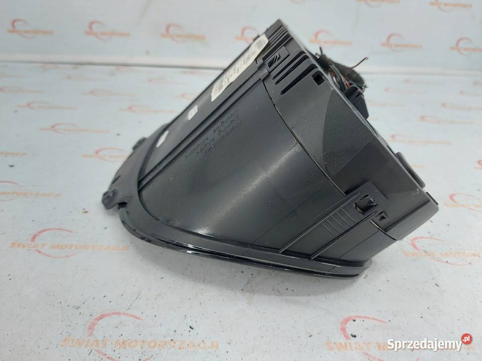 BMW E82 E88 20D 11r licznik zegary ANGLIK Kielce sprzedam