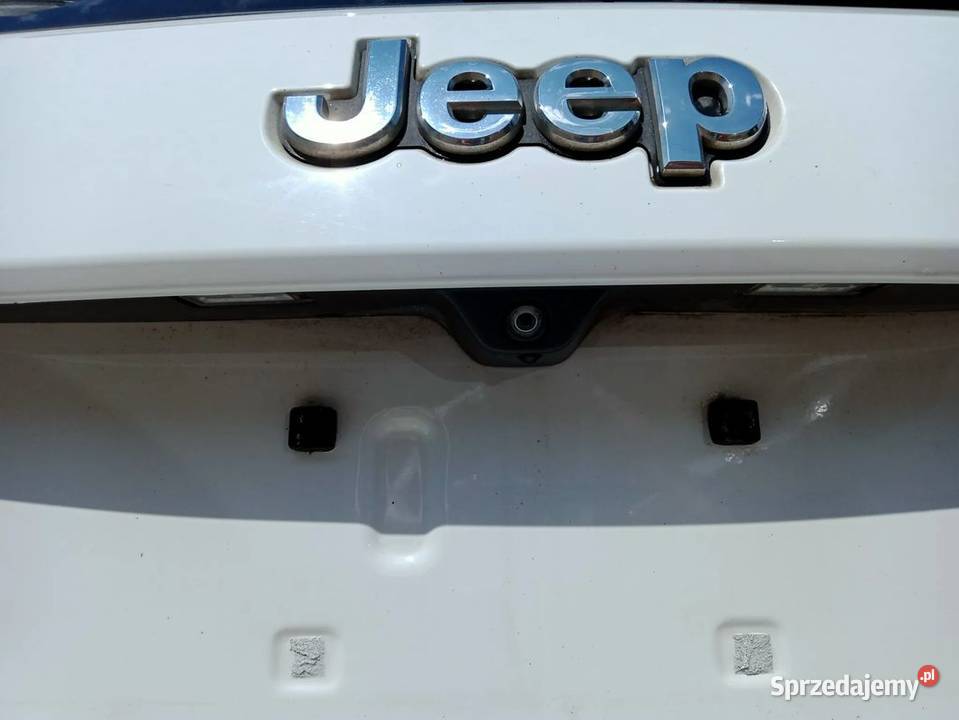 KLAPA BAGAŻNIKA JEEP GRAND CHEROKEE WK2 KAMERA Klapy bagażnika