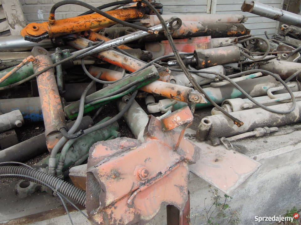 Siłowniki do śmieciarek i pojazdów komunalnych Nowiny