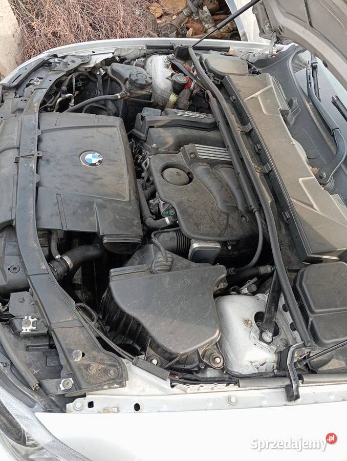 BMW e91 20b 2006r części drzwi maska błotnik lubelskie Stoczek Łukowski