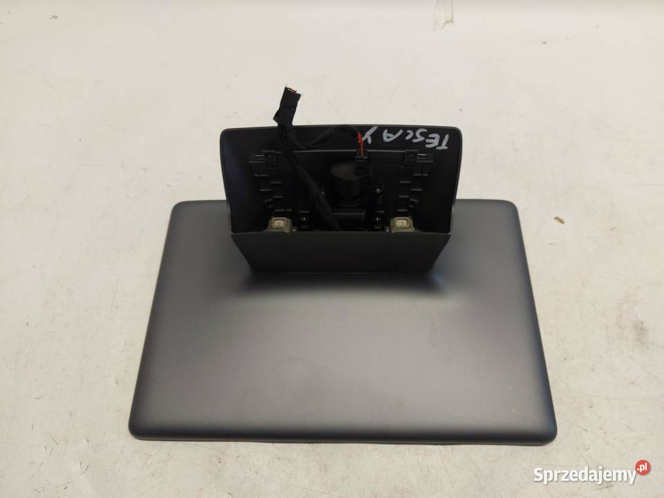 TESLA MODEL Y 2022r EKRAN WYŚWIETLACZ