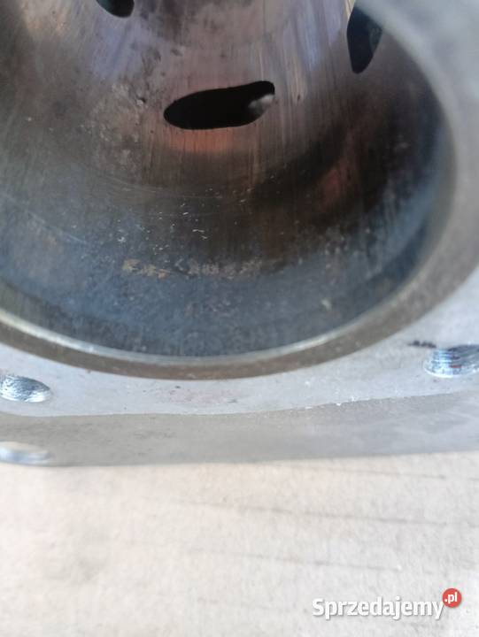 Cylinder almot 60 ze znikomym przebiegiem Tarnów