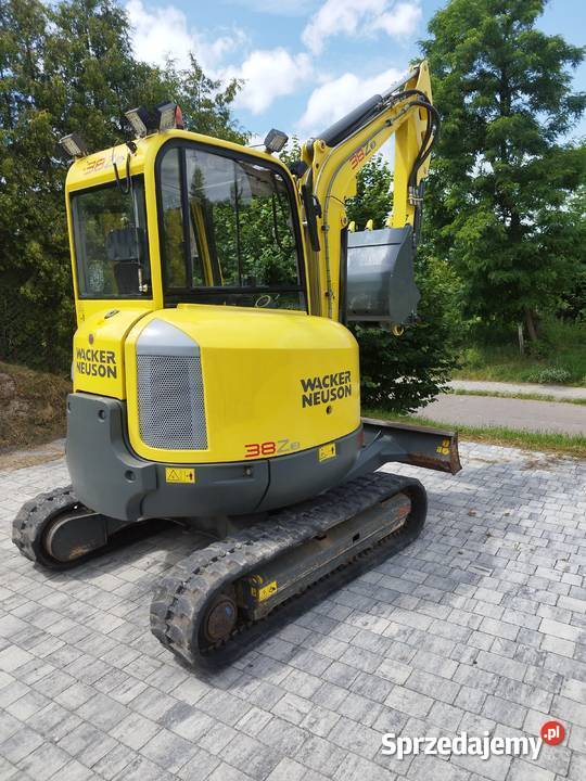 Wynajem Minikoparki o wadze 37 tony Rok produkcji 2009