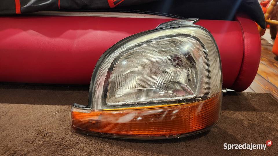LAMPA RENAULT KANGOO 4X4 LEWY PRZOD KIEROWCY osobowe Wieliczka