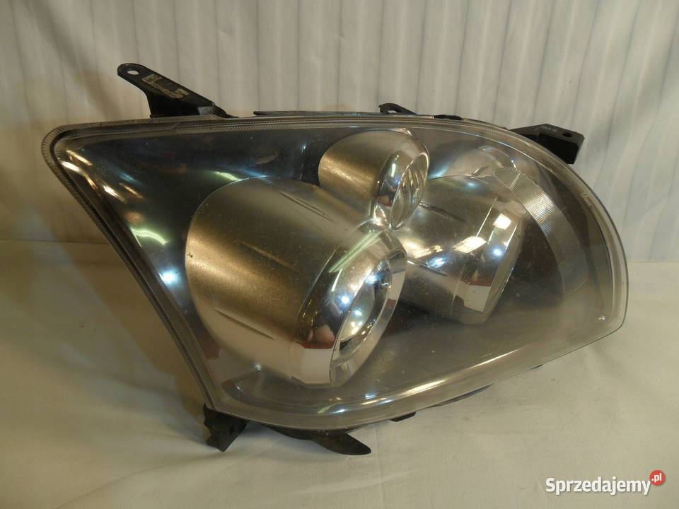 TOYOTA AVENSIS T25 LIFT 2007 2008 2009 XENON Lampy przednie Nowy Tomyśl