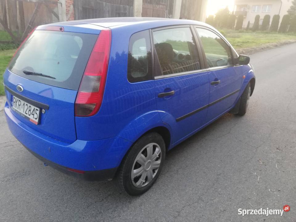 Sprzedam Ford fiesta 2003 13 benzyna 153000 manualna Przeworsk sprzedam
