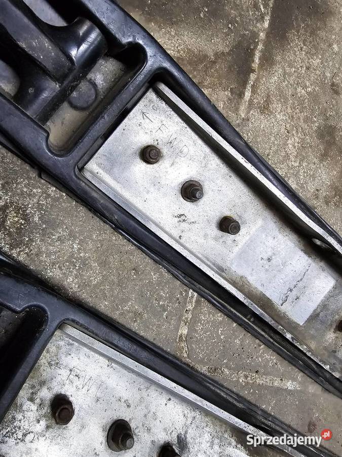 Yamaha RX1 skuter śnieżny płozy płoza lewa prawa Jelenia Góra