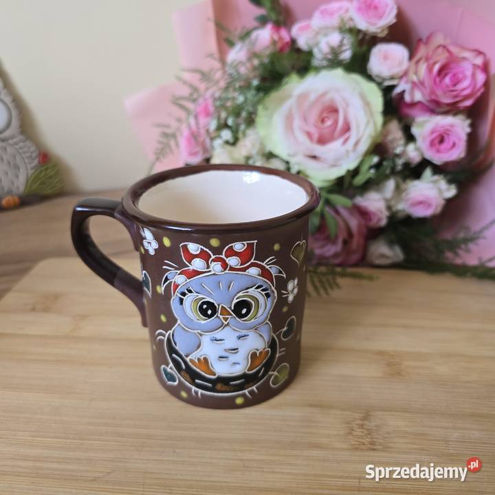 Ręcznie robiony ceramiczny kubek