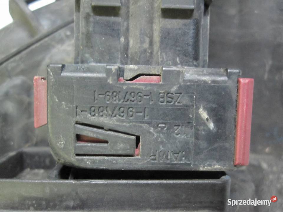 MERIVA B 11r lampa prawy przód 13253632 świętokrzyskie