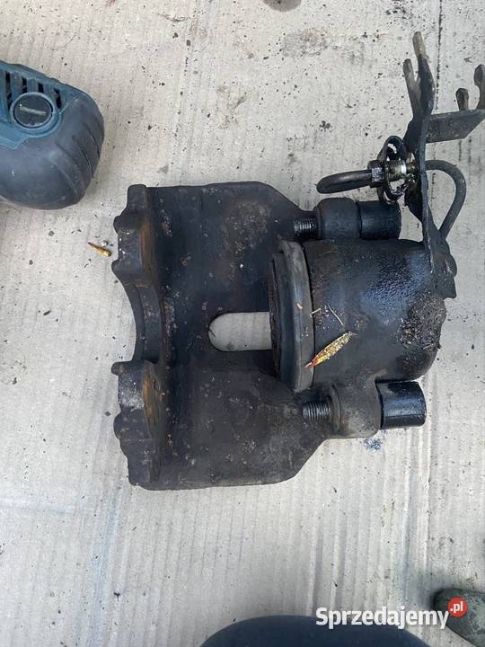 Vw Passat 19 TDi 99 hamulce przednie kompletne Warszawa