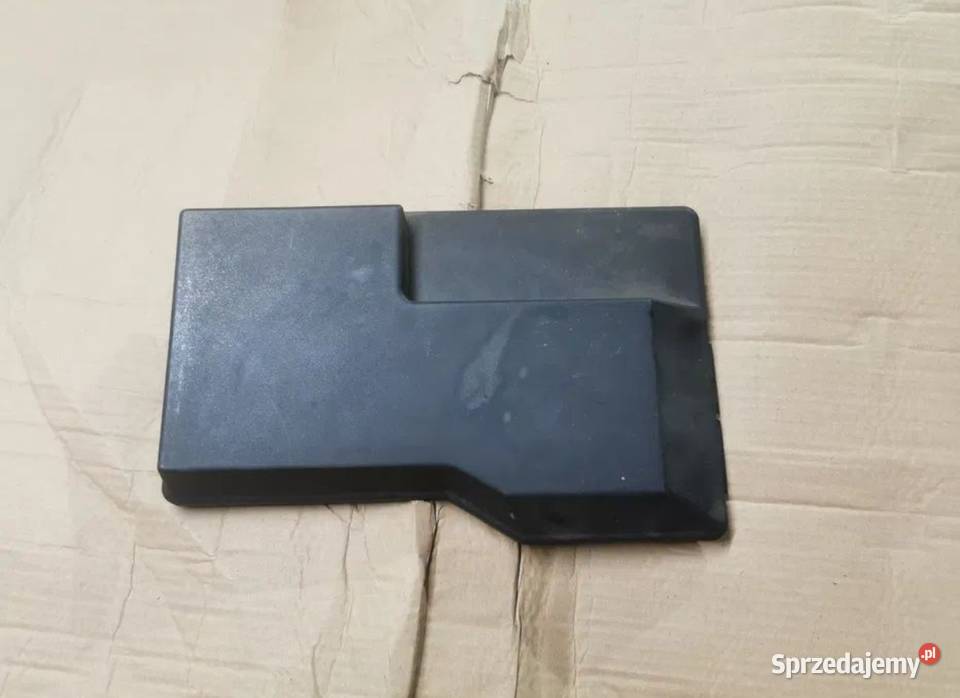 Pokrywa dekiel bezpieczników BMW e36 Żory