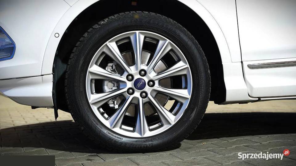 Ford Kuga 20 TDCi 4x4 Vignale 150 2017r Dąbrowa Górnicza sprzedam