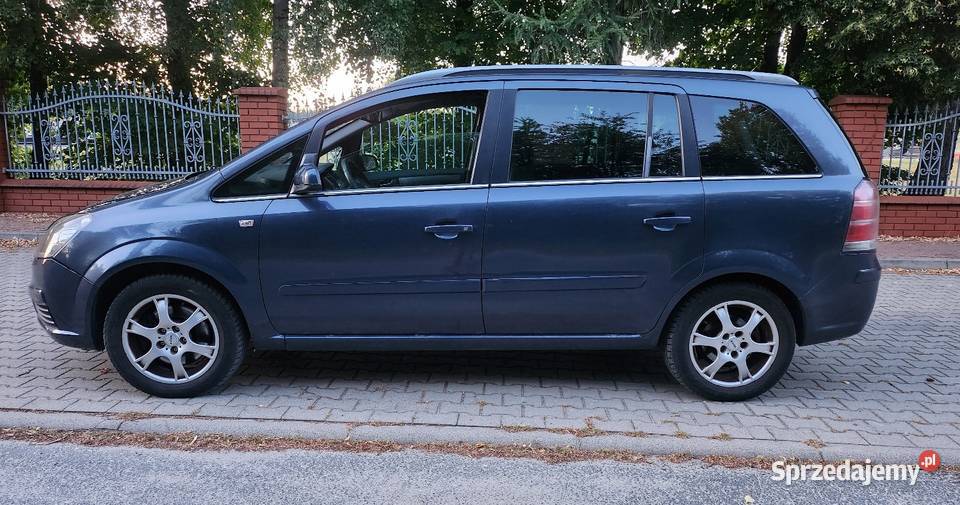 Opel Zafira B 2006 16 105 Benzyna LPG 7 osobowa śląskie Częstochowa