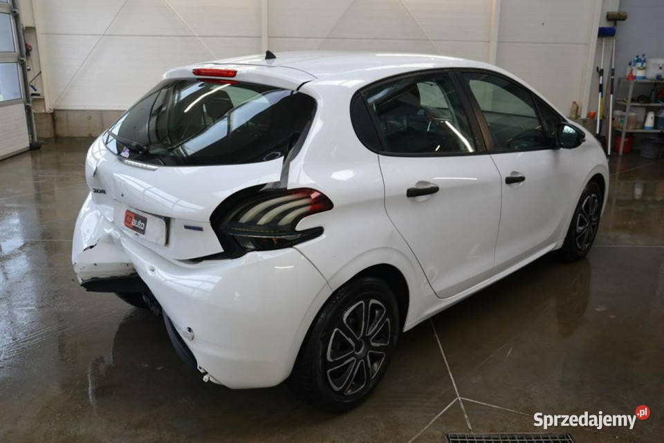 Peugeot 208 16 HDi 100 KLIMATYZACJA radio Kęty
