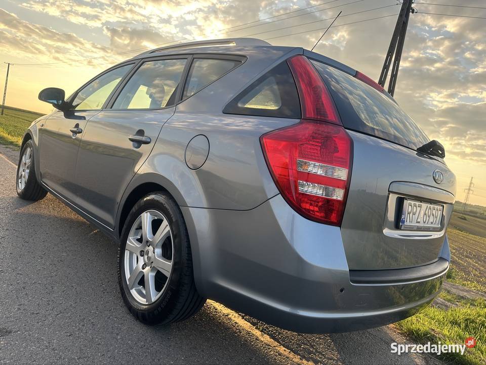 Kia Ceed SW 16 16V 122 2008 z Niemiec Cee'd SW