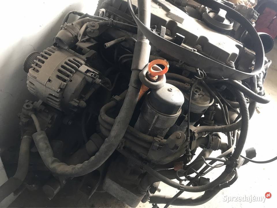 Części audi A4b7 140 koni Łososina Dolna sprzedam