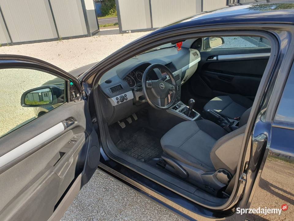 OPEL ASTRA H GTC 14 BG Skierniewice