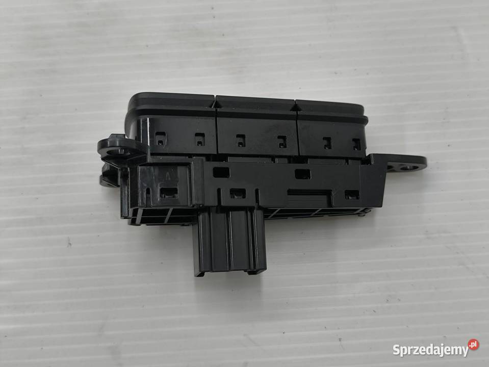 PRZEŁĄCZNIK PARKOWANIA FORD FOCUS MK3 LIFT
