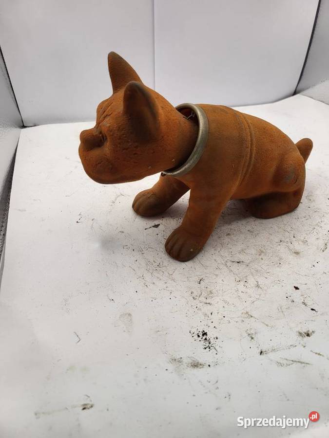 PIESEK BOKSER KIWAJĄCY PRL AUTO NA TYLNĄ PÓŁKĘ Rybnik