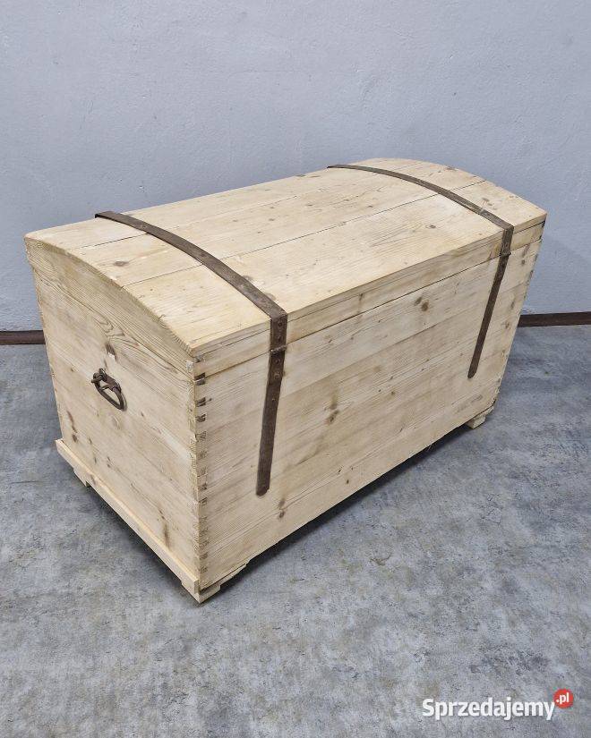 Duży kufer z litego drewna sosnowego ok 100 lat mazowieckie Marki