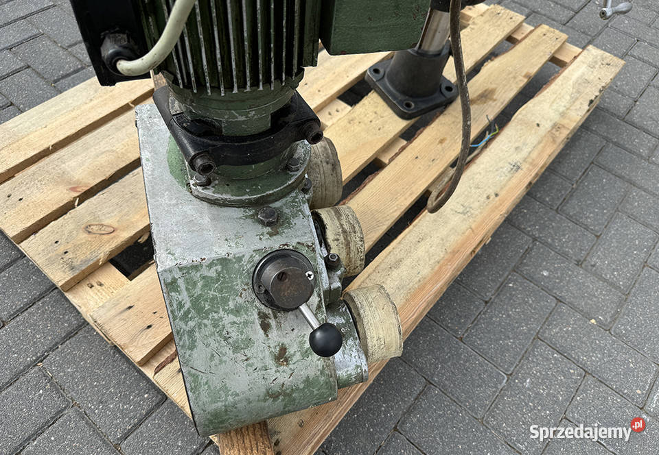 Posuw mechaniczny 3rolkowy Sierakowska Huta sprzedam