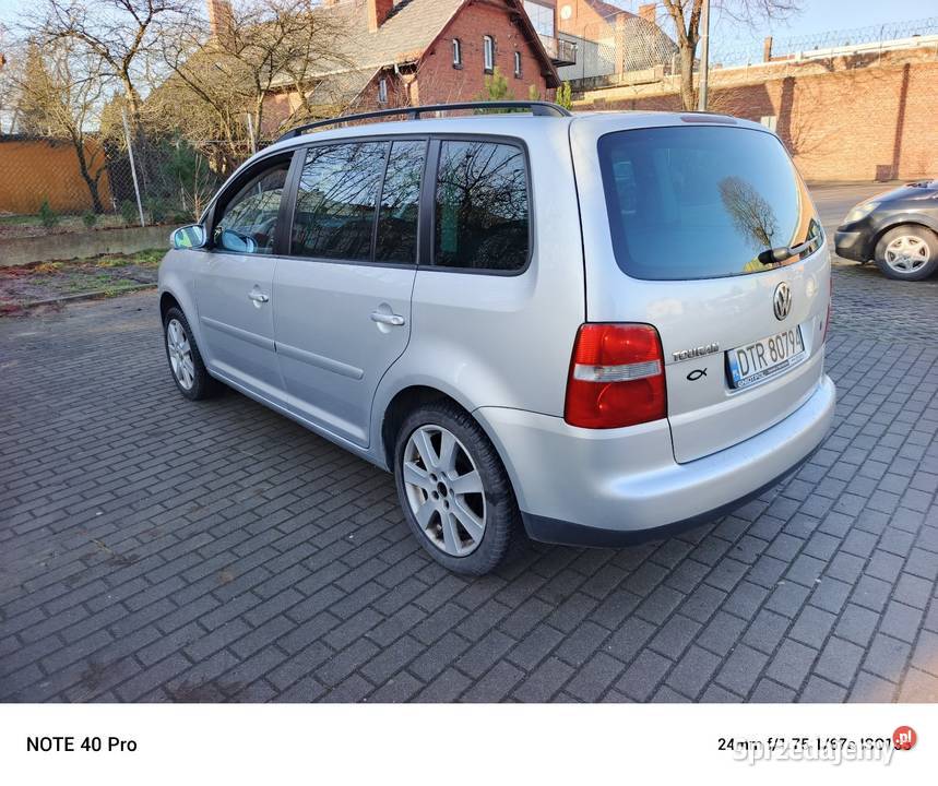 VW Touran 16 Benzyna MPI Lpg Wołów