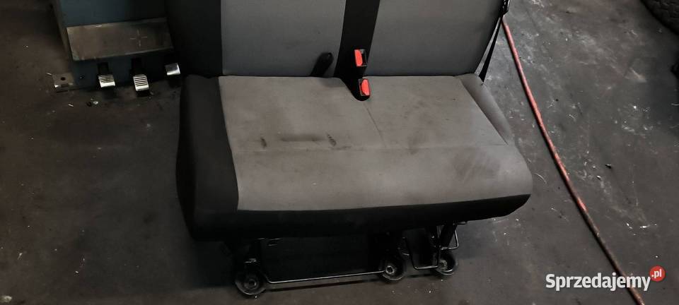 FOTEL PRZEDNI TOYOTA PROACE II ŁAWECZKA Lipno