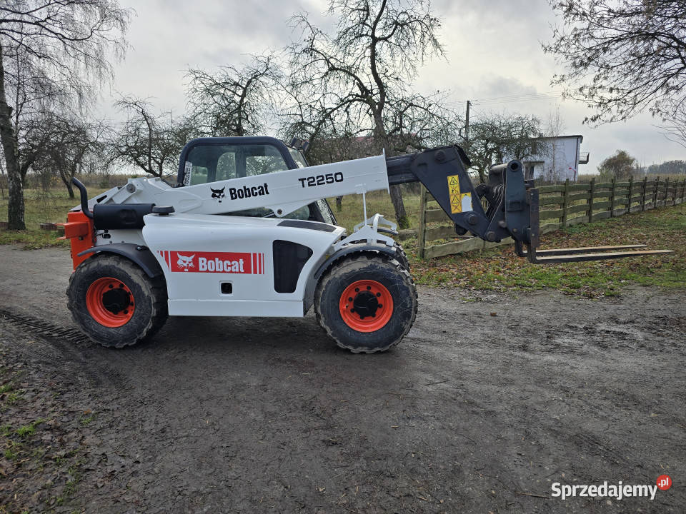 Ładowarka teleskopowa BOBCAT T 2250 2200 55 m mazowieckie Mława
