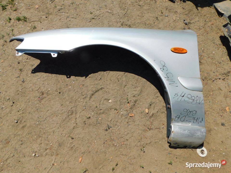 mazda 626 błotnik kolor 18G 11536 WYSYŁKA osobowe Pozostałe Żory