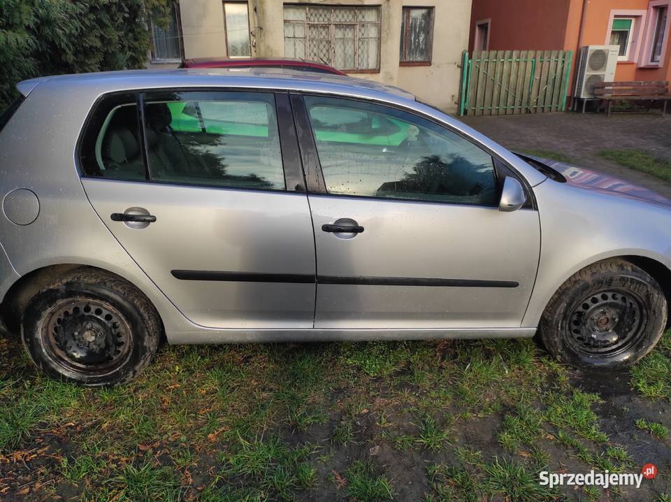 GOLF V 5 14 1400cm3 Golf pomorskie Karsin