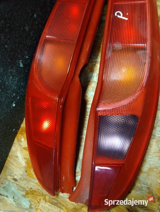 Lampy tył Fiat Punto