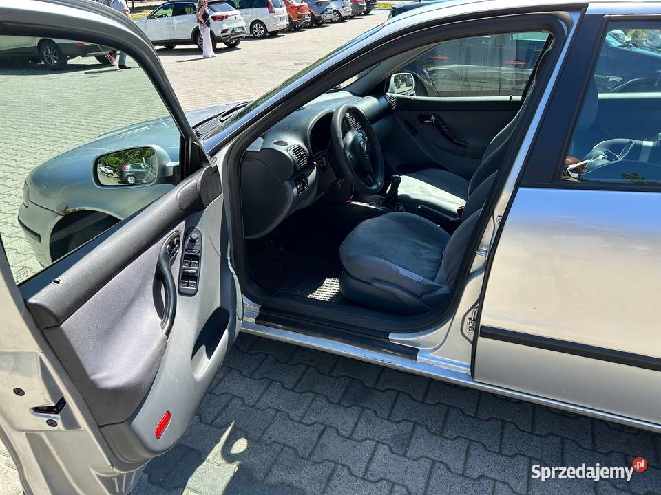 Seat Leon Signo 19 TDI 90 Cieszyn sprzedam