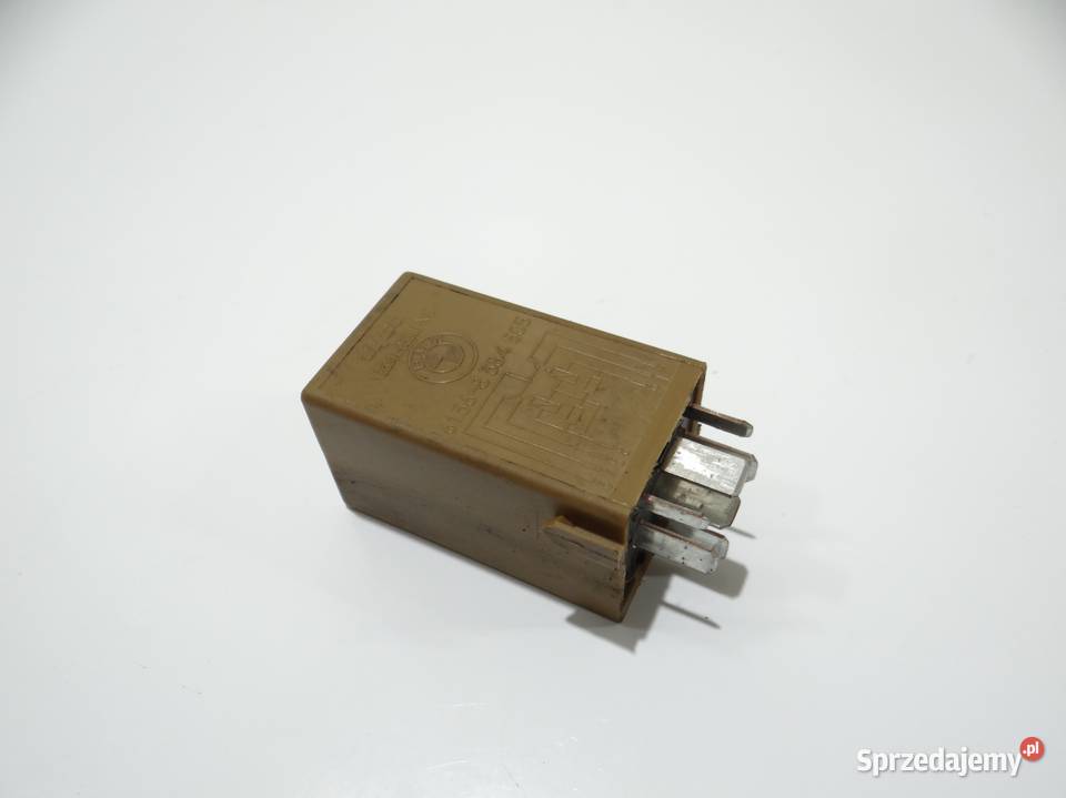 PRZEKAŹNIK WYCIERACZEK BMW E60 E61 E83 8384505 Strzyżewice