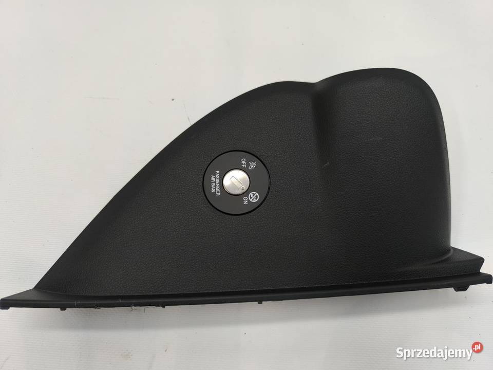 ZAŚLEPKA KONSOLI PRAWA HYUNDAI BAYON X84786Q0100