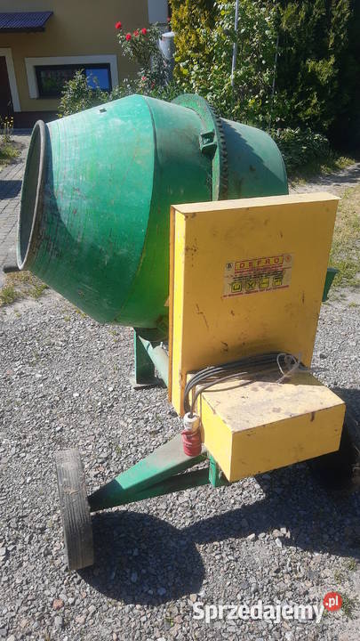 Betoniarka Mieszalnik bębnowy DEFRO 200l Giedlarowa sprzedam