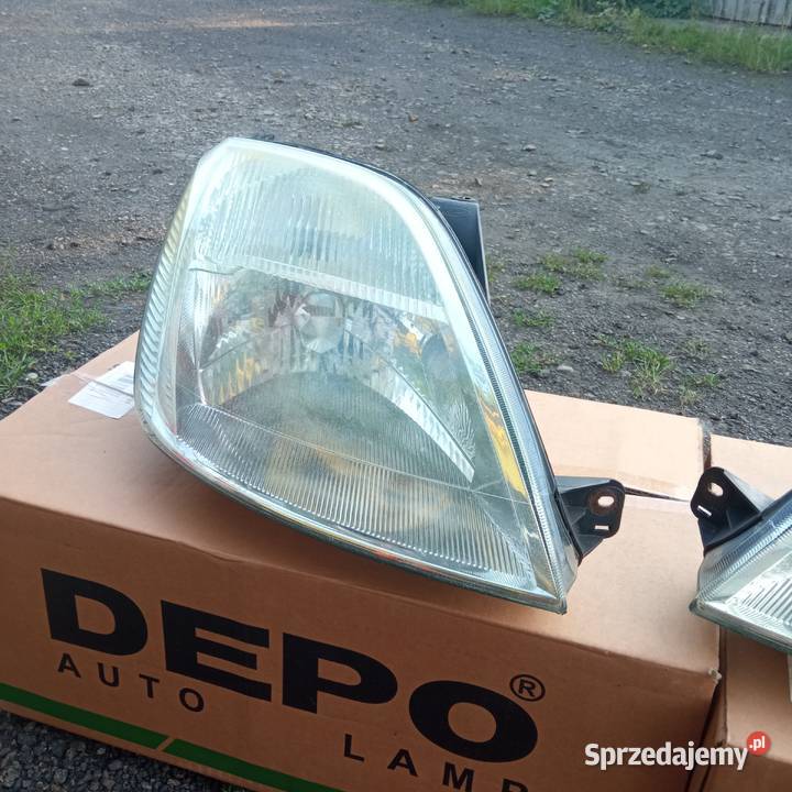Lampy przednie przód ford fiesta mk5 0205 Szczecin