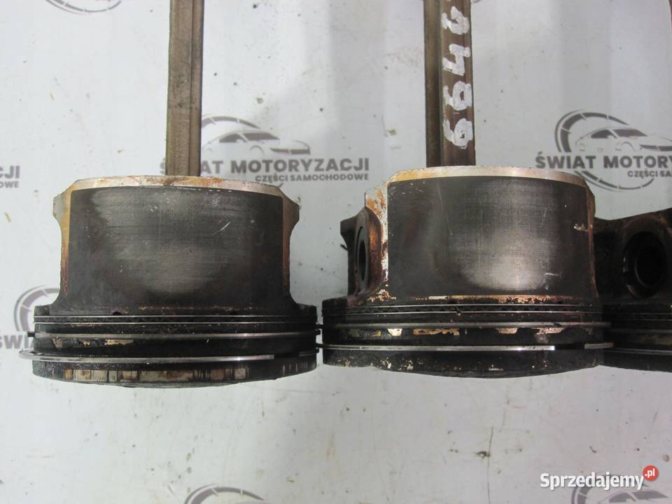 NISSAN QASHQAI 16 B HR16DE 115 07r tłok korbowód świętokrzyskie