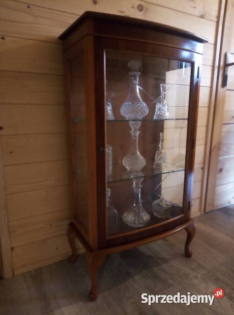 Witrynaserwantka z lat 40tych Łódź