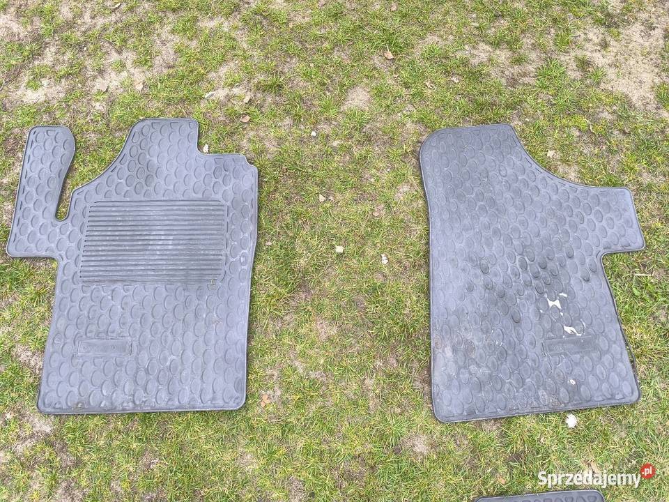 Dywaniki gumowe Mercedes Vito Viano w639 osobowe Radom