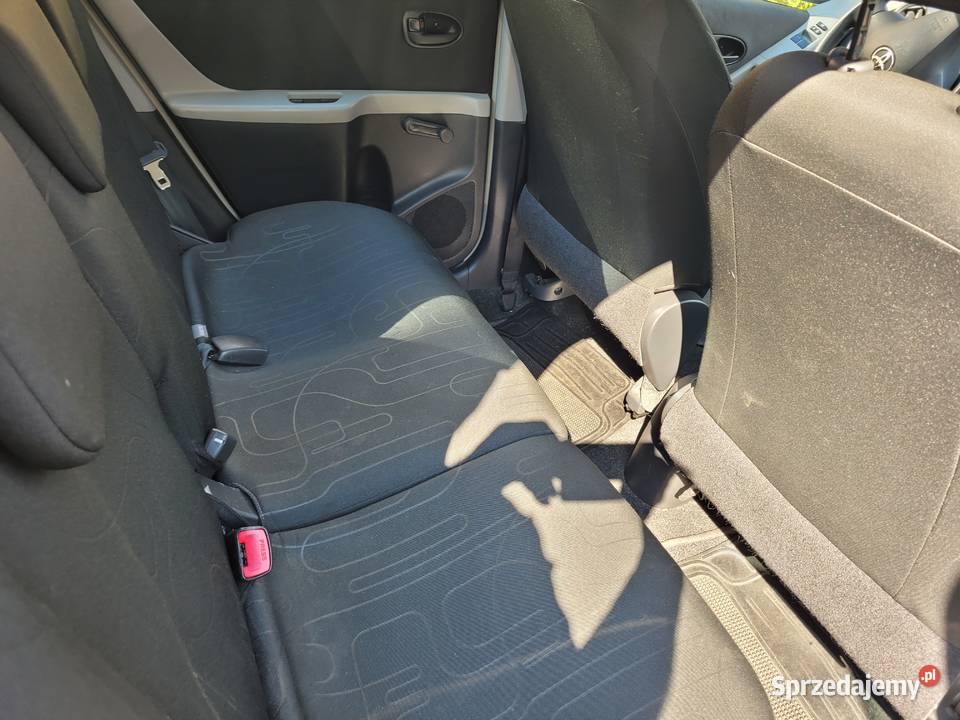 Toyota Yaris 10 pięciodrzwiowa gniazdo AUX małopolskie Kraków