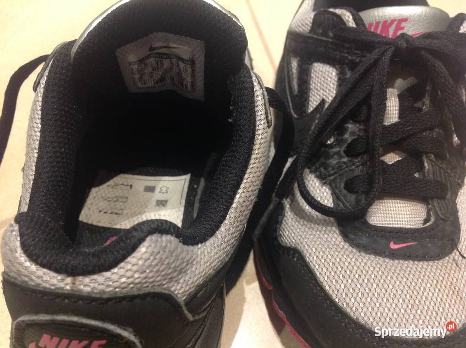 Nike dziewczynki r 30 Nike Nowa Sól sprzedam
