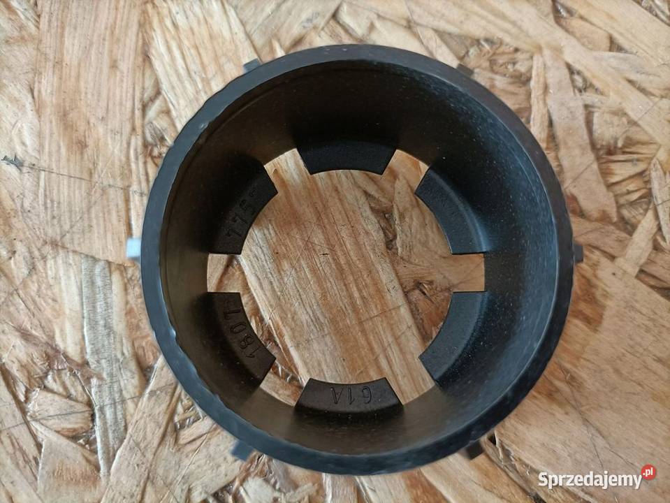 CHRYSLER DODGE 01 OPRAWA ŻARÓWKI 04857353AA Części montażowe Pleszew