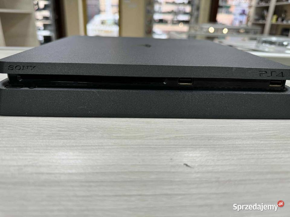 Konsola Sony Playstation 4 4 Slim Elbląg sprzedam