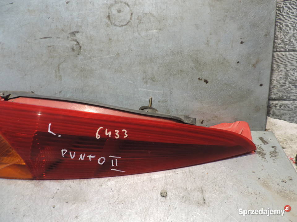 FIAT PUNTO II LAMPA LEWA TYLNA