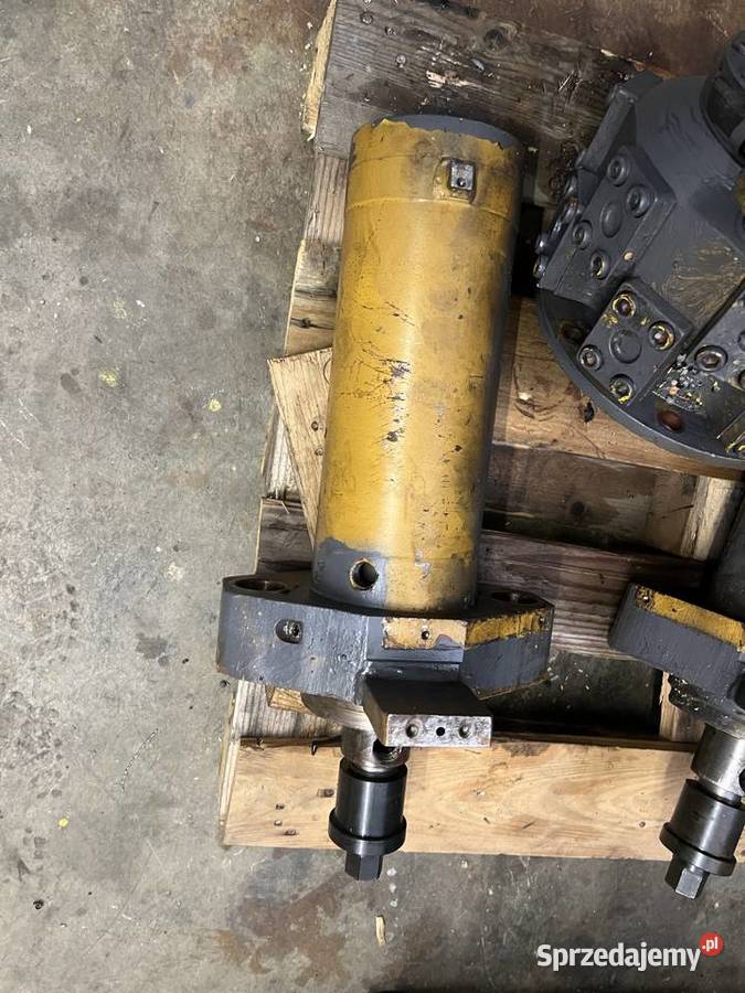 Siłownik hydrauliczny