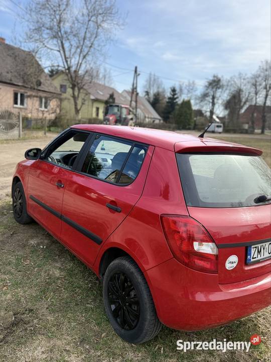 Skoda Fabia 2009 12 ekonomiczne ABS