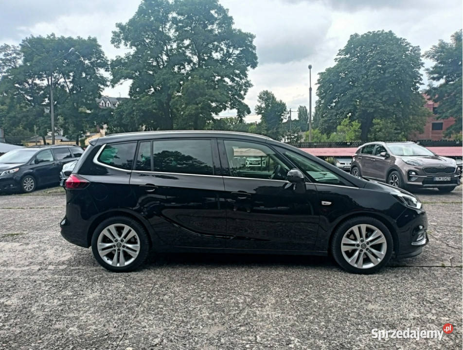 Opel Zafira 2019 automat 7 osobowe zadbane hak C Zafira Tomaszów Mazowiecki