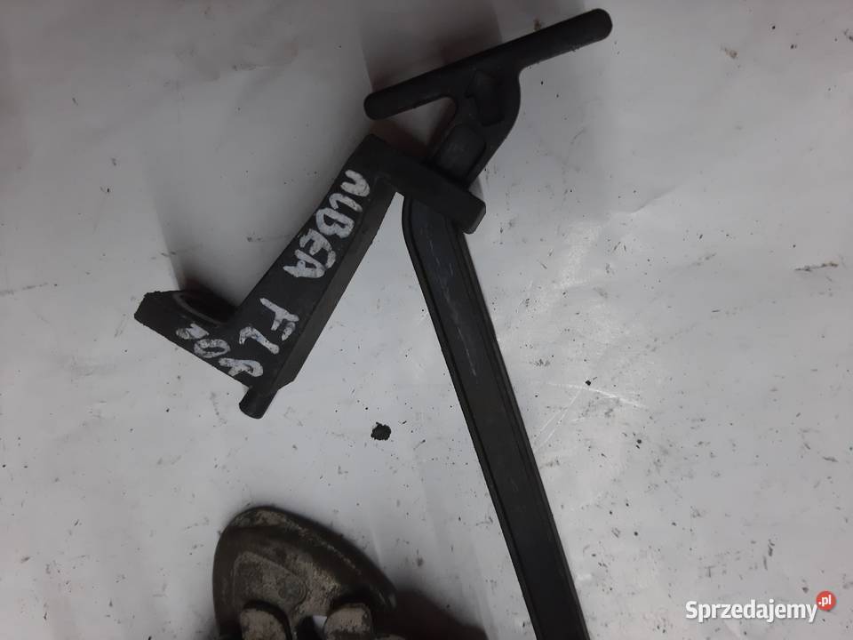 Fiat Albea Lift zamek maski pokrywy silnika Zamki, wkładki i kluczyki Ksawerów sprzedam