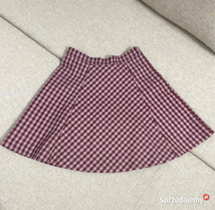 Różowoczerwona rozkloszowana do tenisa spódnica Moda i Styl Łódź